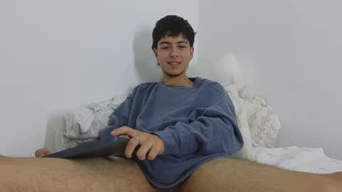 santybig18 online show from 12/17/24, 06:45