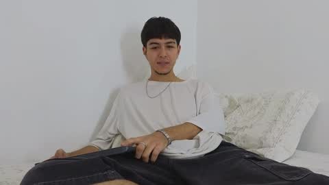 santybig18 online show from 12/17/24, 05:58