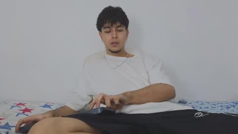 santybig18 online show from 03/08/25, 01:06