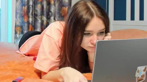 santythousand online show from 12/15/25, 10:19