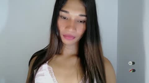 Snapshot of sanya_morenaxx chatting on 04/03/26, 08:51 sanya_morenaxx online show from 04/03/26, 08:51
