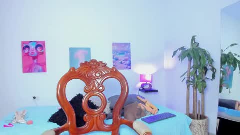 saori_022 online show from 09/20/25, 03:18