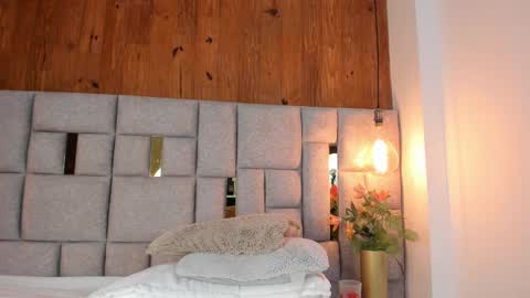 Saori  online show from 02/19/25, 02:55