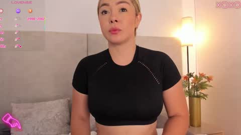 Saori  online show from 11/20/25, 12:05