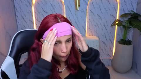 Online 800 to 1400 online show from 12/21/25, 01:07