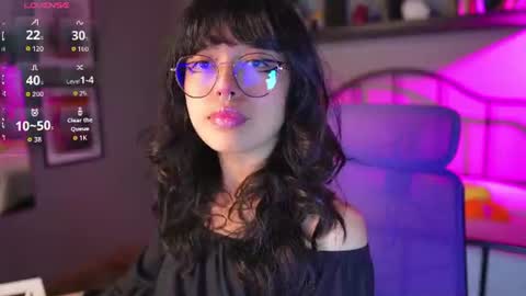 Snapshot of saphyralux chatting on 07/14/26, 09:31 saphyralux online show from 07/14/26, 09:31