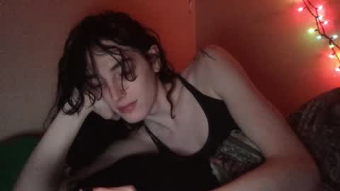 Jade online show from 12/14/25, 03:23