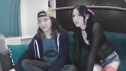 sapphirevelvet online show from 04/04/26, 10:51