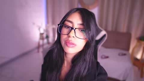 Sara  online show from 02/14/25, 03:47