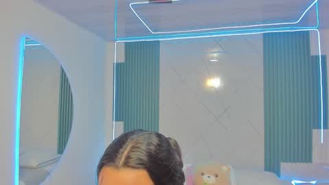 sara allenx online show from 01/31/25, 11:35