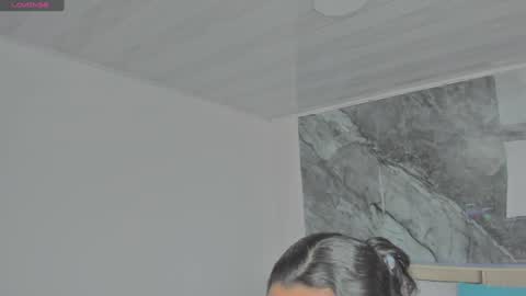 sara allenx online show from 02/01/25, 07:23