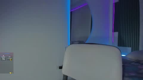 sara allenx online show from 10/10/25, 02:05