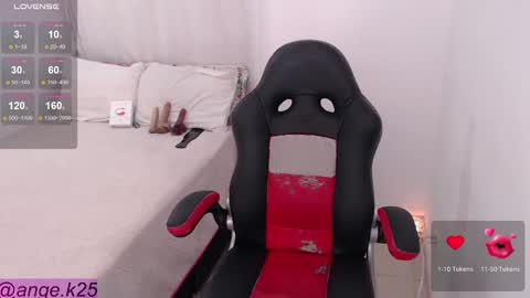 Im Angelica  My pleasure in your hands Give me more vibrations and make me cum PVT IS OPEN online show from 02/13/25, 01:50