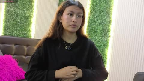 Sara online show from 02/17/26, 12:12