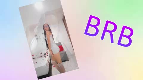 Snapshot of sara_carmona chatting on 11/02/25, 09:33 SARA online show from 11/02/25, 09:33