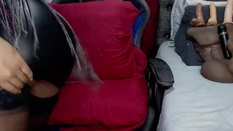 Sara Greyx online show from 02/03/25, 09:18