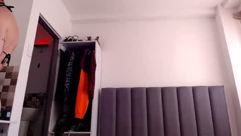 Snapshot of sara_johnson__ chatting on 06/22/26, 01:52 sara_johnson__ online show from 06/22/26, 01:52