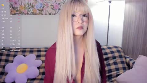 Sara  new account  give me thomb up  Follow me   help me reach 15k followers again   online show from 03/01/26, 09:50