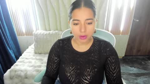 sarah  LIZCANO....... online show from 04/10/26, 10:31