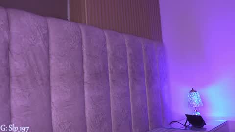 sara_lopee1 online show from 04/10/26, 11:59