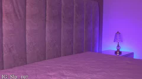 sara_lopee1 online show from 04/28/26, 11:59