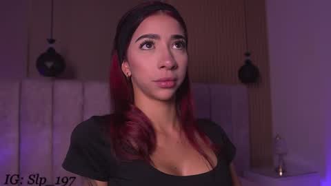 sara_lopee1 online show from 05/26/26, 12:01