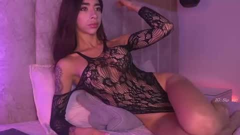 Snapshot of sara_lopee1 chatting on 06/18/26, 11:58 sara_lopee1 online show from 06/18/26, 11:58