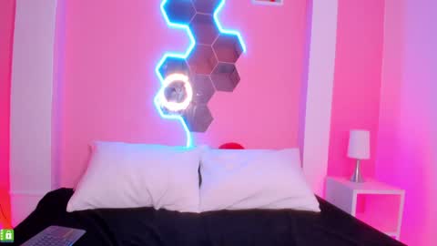 Sara  online show from 02/09/25, 12:17