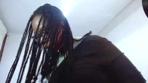 S A R A online show from 03/24/26, 10:53