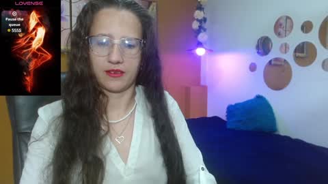 Snapshot of sara_marris0n chatting on 01/04/25, 10:49 Sara online show from 01/04/25, 10:49