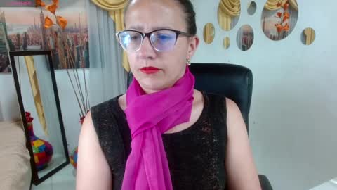 Snapshot of sara_marris0n chatting on 02/10/25, 10:31 Sara online show from 02/10/25, 10:31