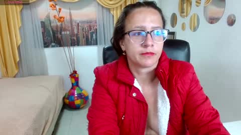 Snapshot of sara_marris0n chatting on 02/21/25, 02:16 Sara online show from 02/21/25, 02:16