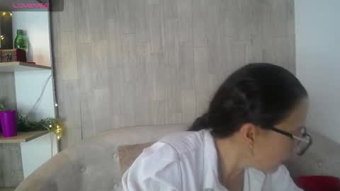 Sara   online show from 02/04/26, 09:31