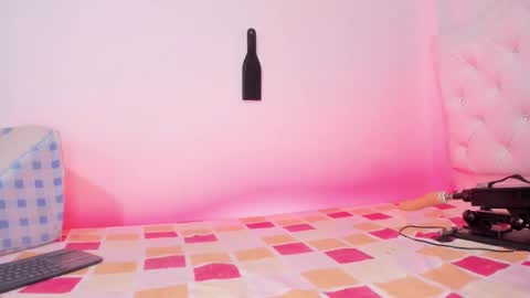 sara online show from 02/20/25, 08:14