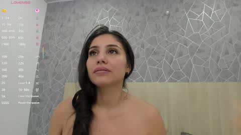 Sara online show from 10/14/25, 11:38