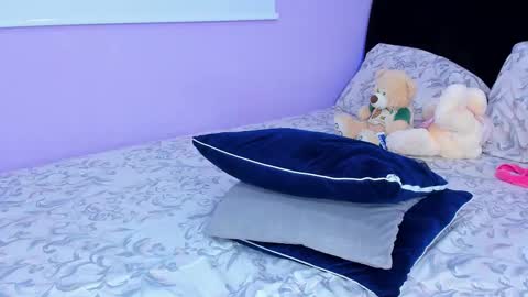 Sara Mendez online show from 03/12/25, 02:20