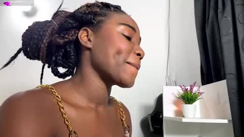 Sara online show from 01/23/25, 02:12