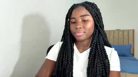 Sara online show from 10/16/25, 05:19