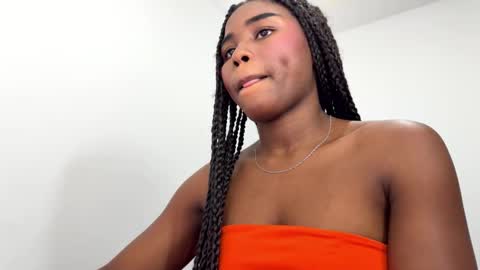 Sara online show from 02/25/26, 05:17