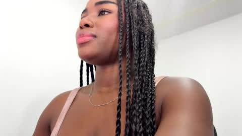 Sara online show from 02/25/26, 05:44