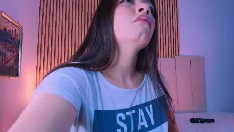Sara online show from 05/26/26, 12:17