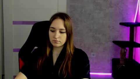 Sara online show from 03/12/26, 08:04