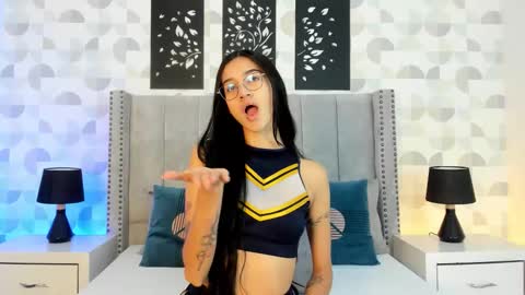 SARA SANTACRUZ online show from 02/14/26, 12:24