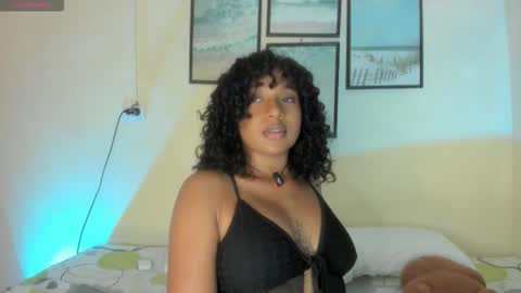 sara sofia online show from 12/18/25, 08:15