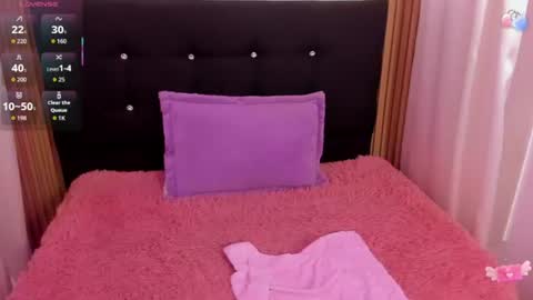 Sara  online show from 07/13/26, 08:00
