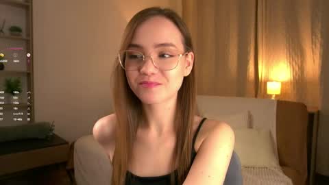 Im Sara  online show from 04/13/26, 06:13