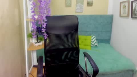 Sarah Ramirez online show from 01/30/25, 12:07