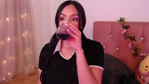          online show from 02/05/25, 05:31