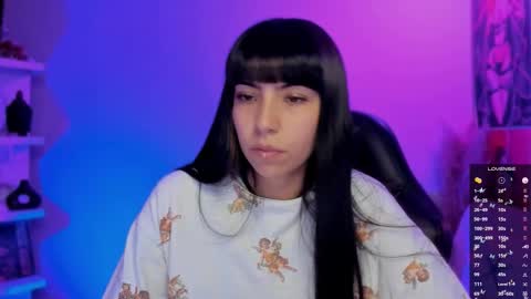 Sara online show from 11/13/25, 10:52