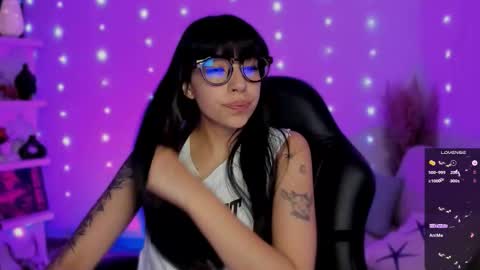 Sara online show from 12/16/25, 08:25